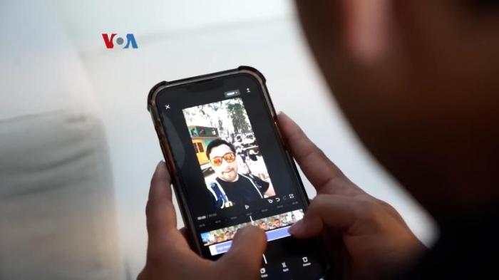 Makin Banyak Artis Jadi Vlogger, Bagaimana Dampaknya?