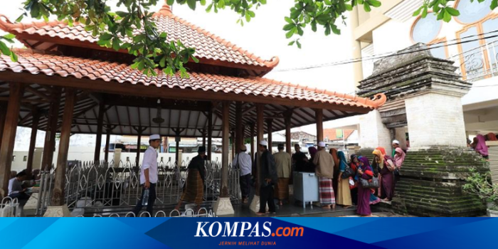 Makam Sunan Maulana Malik Ibrahim: Wisata Religi, Ciri Khas, dan Rute Makam Sunan Maulana Malik Ibrahim: Wisata Religi, Ciri Khas, dan Rute